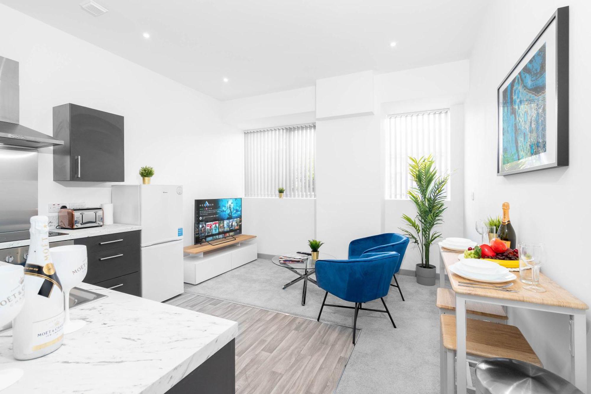 Modern Apartment In Brierley Hill - Secure Parking - Wifi & Netflix - Excellent Value - 11O Luaran gambar
