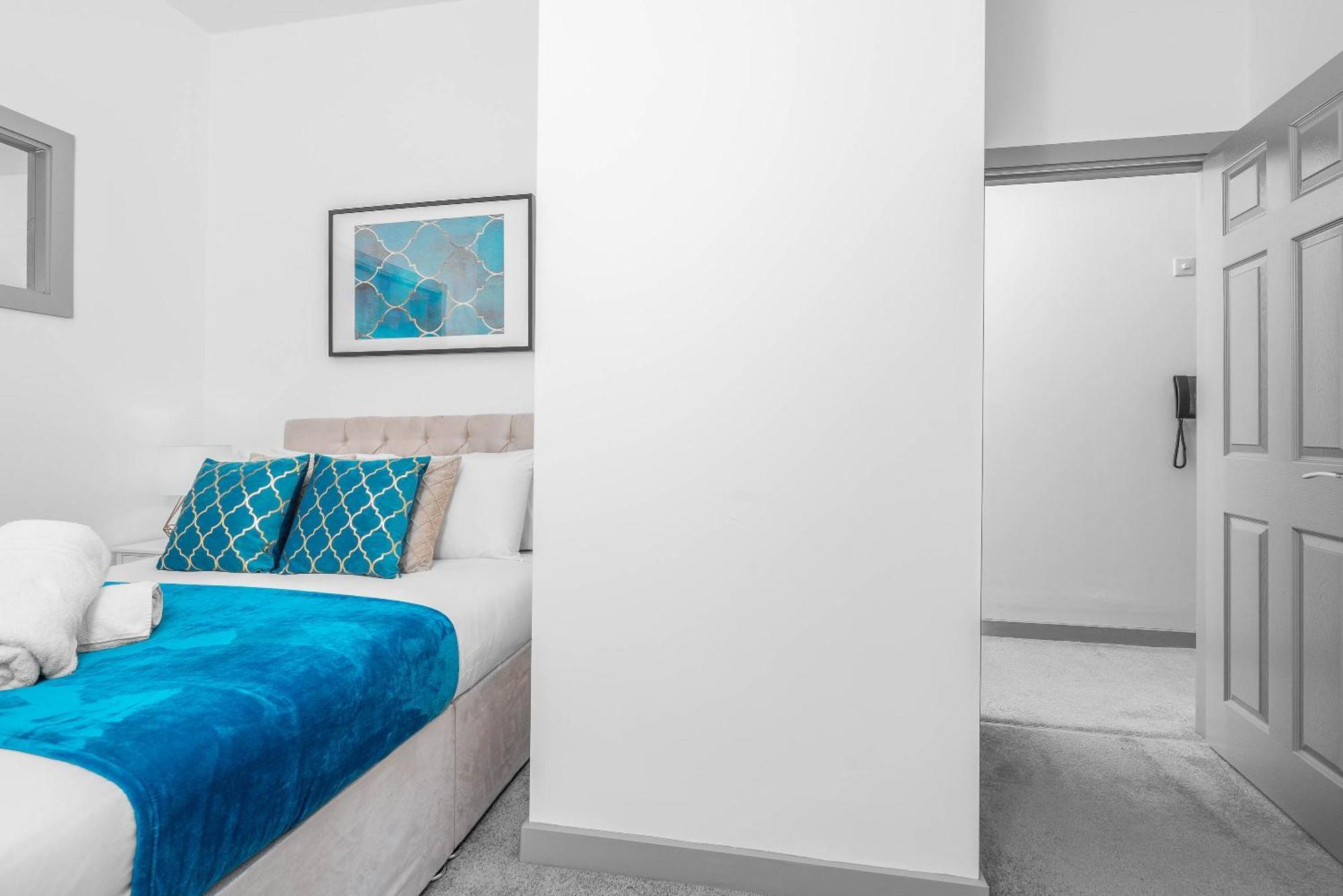 Modern Apartment In Brierley Hill - Secure Parking - Wifi & Netflix - Excellent Value - 11O Luaran gambar
