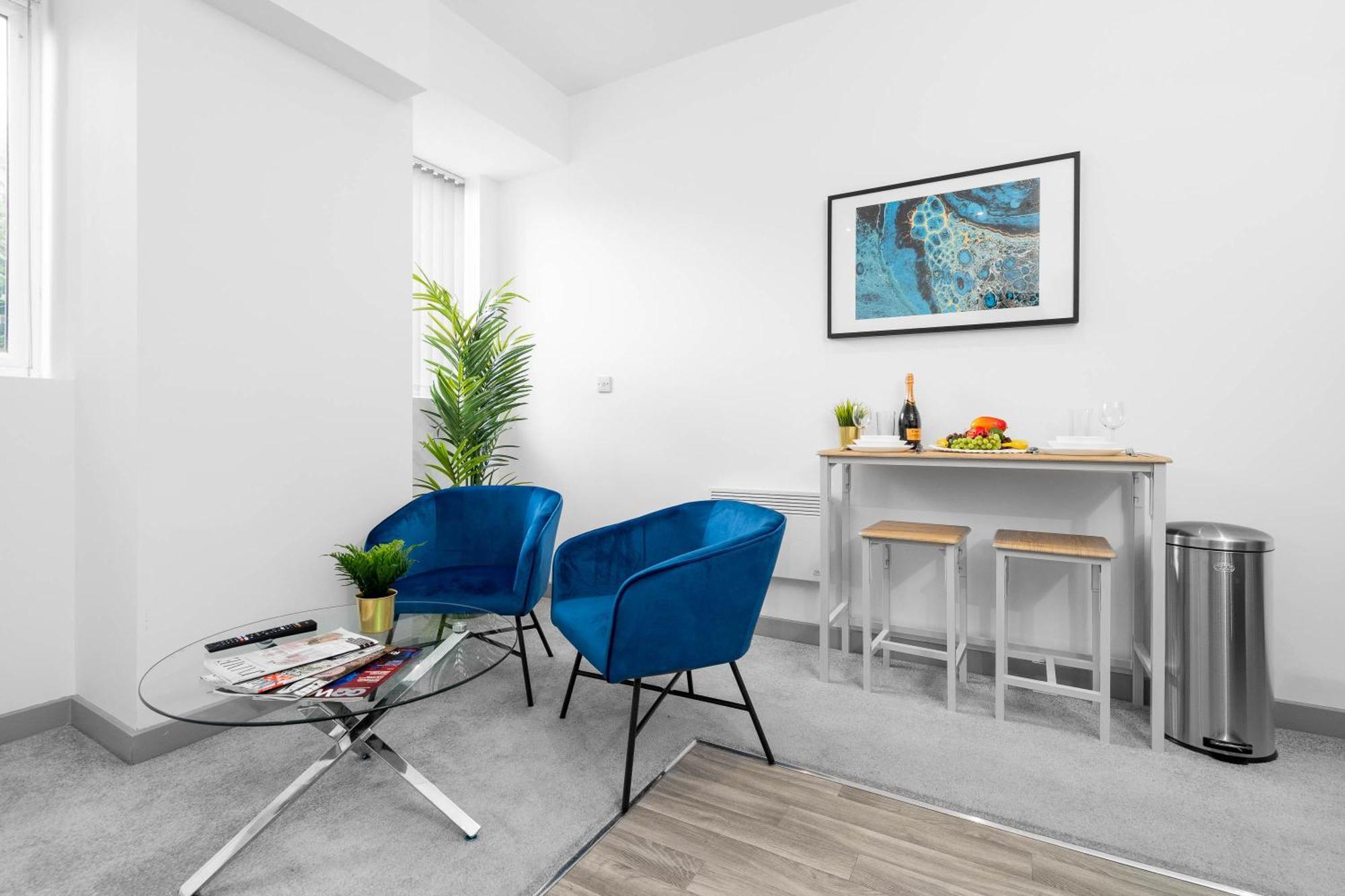 Modern Apartment In Brierley Hill - Secure Parking - Wifi & Netflix - Excellent Value - 11O Luaran gambar